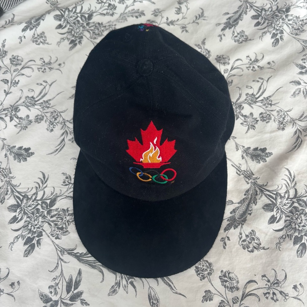VTG Collectible 1996 Team Canada Atlanta Summer Olympics Black Strapback Hat